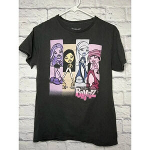 Bratz T-Shirt Women's Size Medium Black Graphic Short Sleeve.